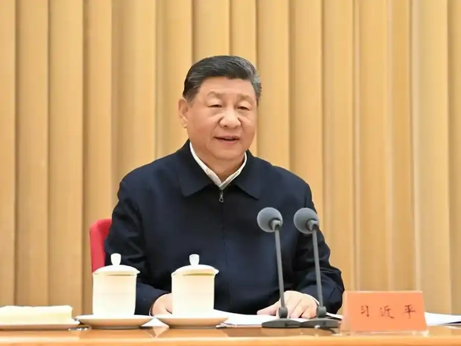 "ir contra el mundo solo acabará en el autoaislamiento", señaló el mandatario del país asiático.