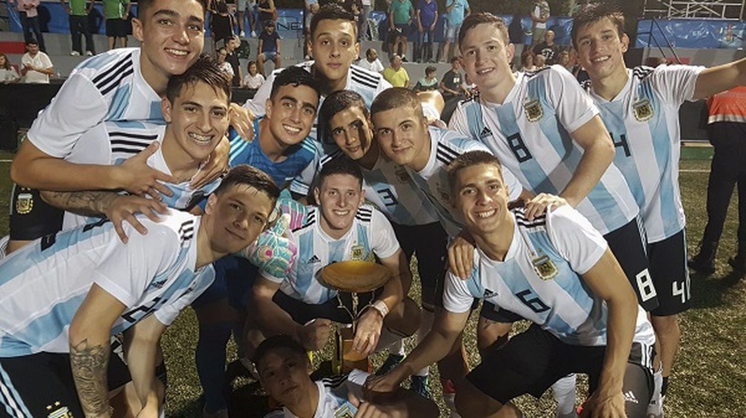 El Sub 20 lo dio vuelta y ganó el Torneo de L'Alcudia