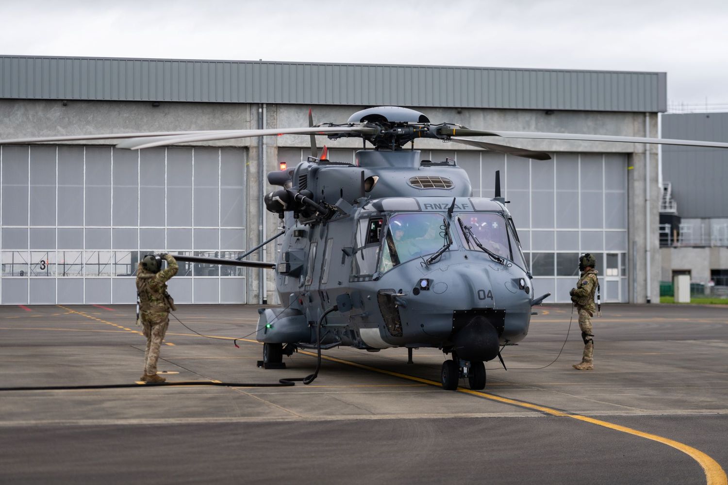 La Real Fuerza Aérea de Nueva Zelanda suspende las operaciones del helicóptero NH90 tras el accidente ocurrido en Australia