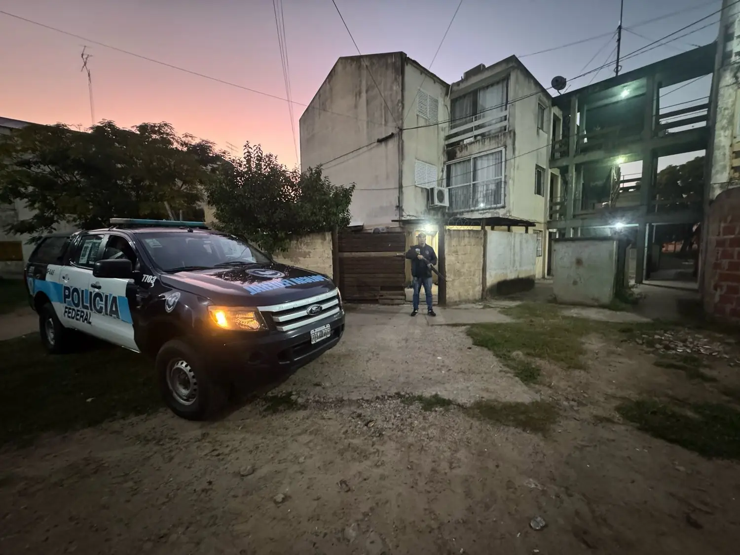 La Policía Federal fue instruida para el allanamiento en el Fonavi.