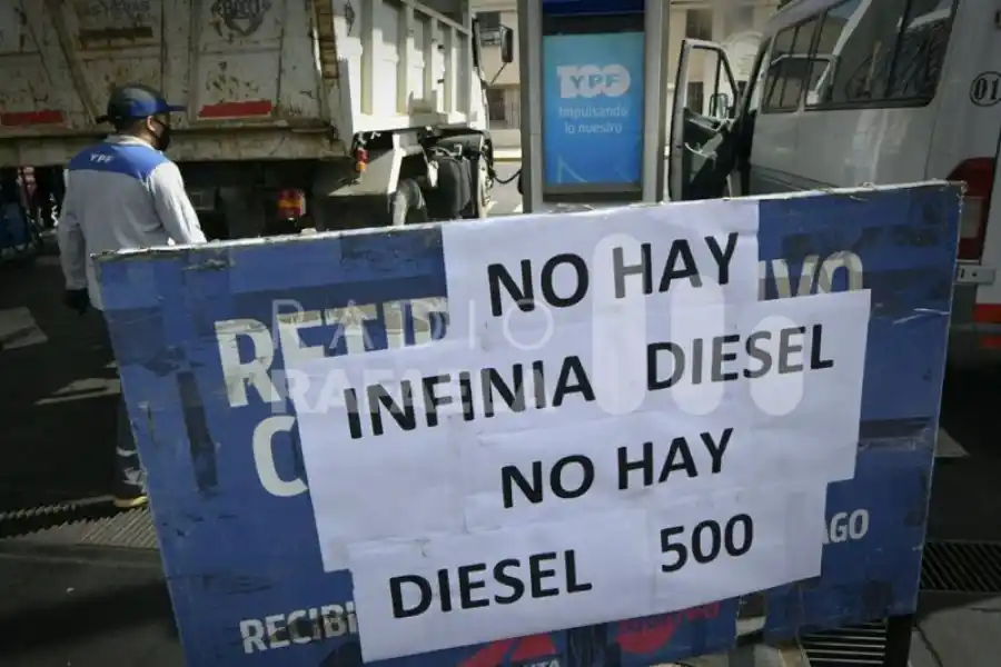 La palabra de Perotti ante la faltante de gasoil: "Ojalá se pueda corregir lo antes posible"