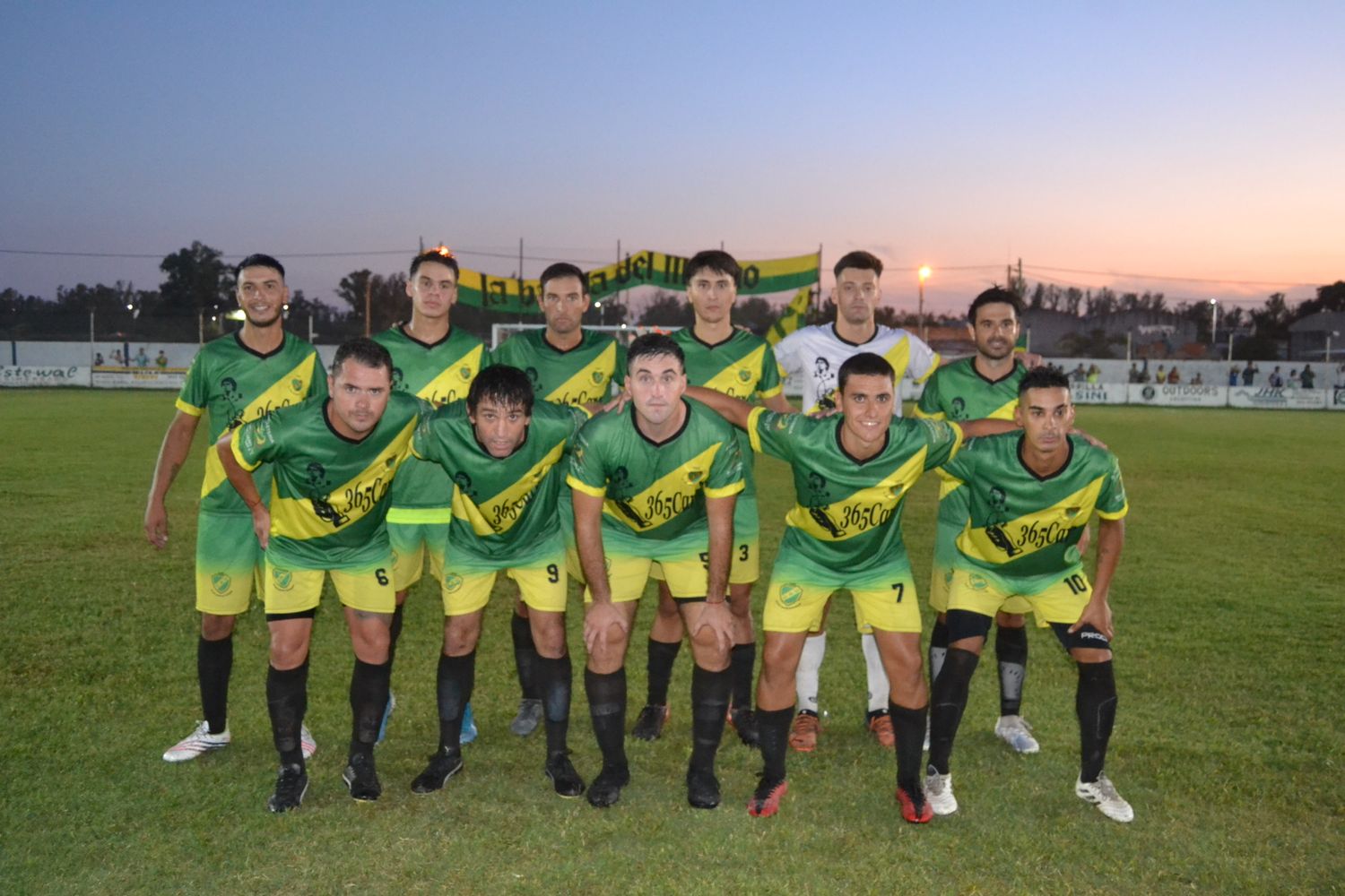 CATORCE EQUIPOS AVANZAN A LA SEGUNDA FASE