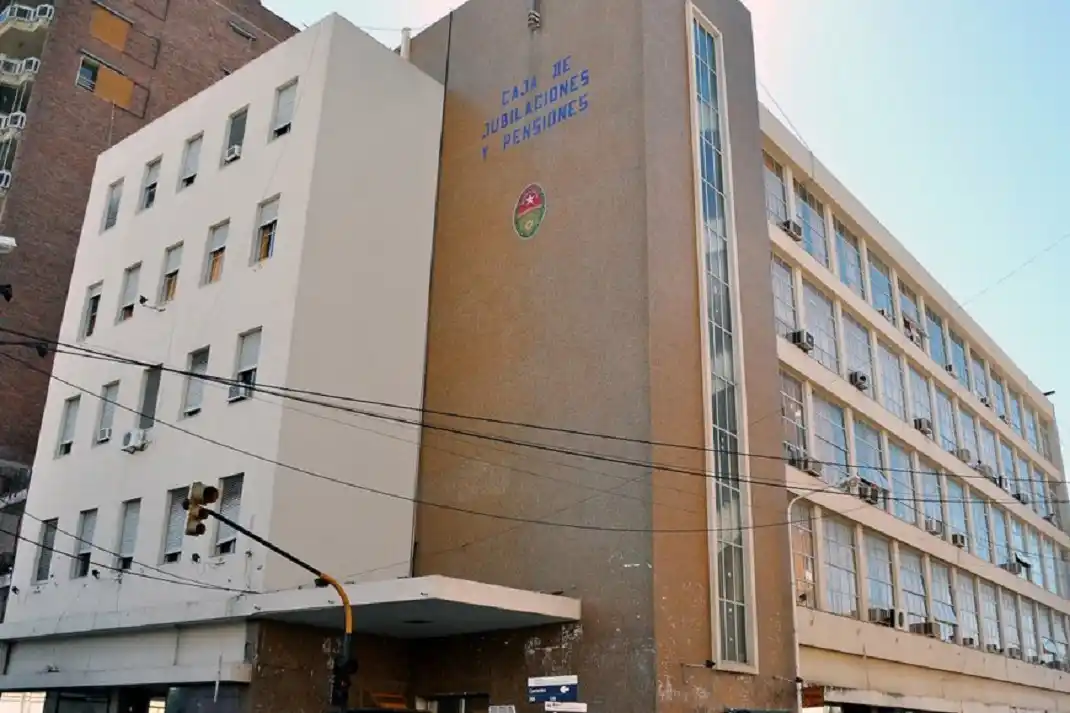 Tras una denuncia periodística, abrieron una causa por irregularidades en la Caja de Jubilaciones 