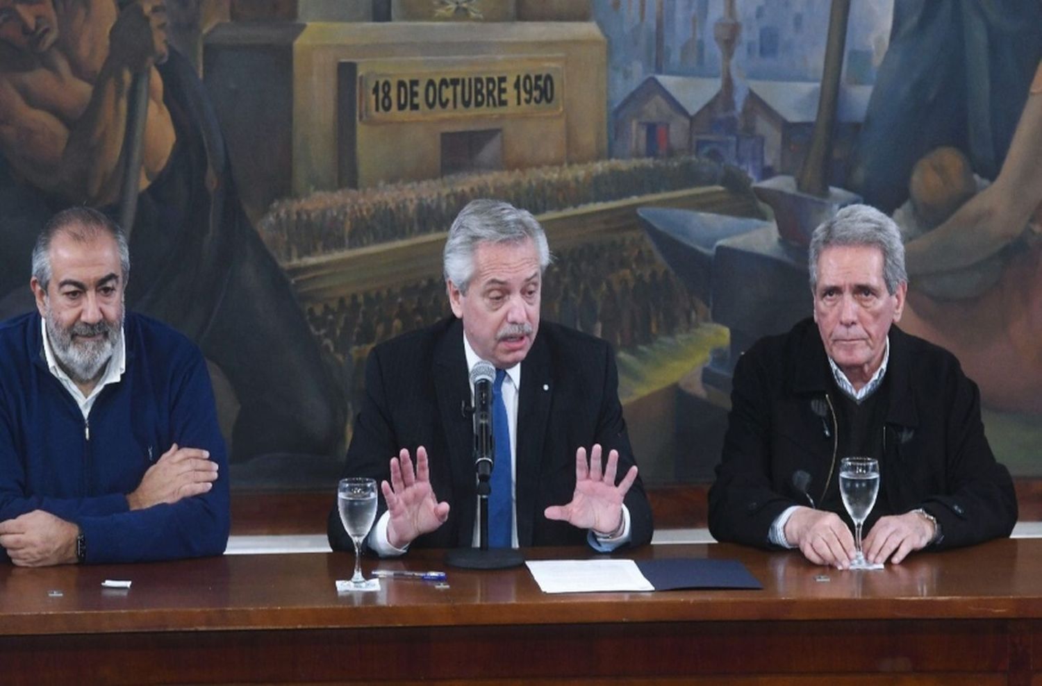 Alberto Fernández cruzó a Cristina Kirchner en la CGT: “El poder no pasa por ver quién tiene la lapicera”