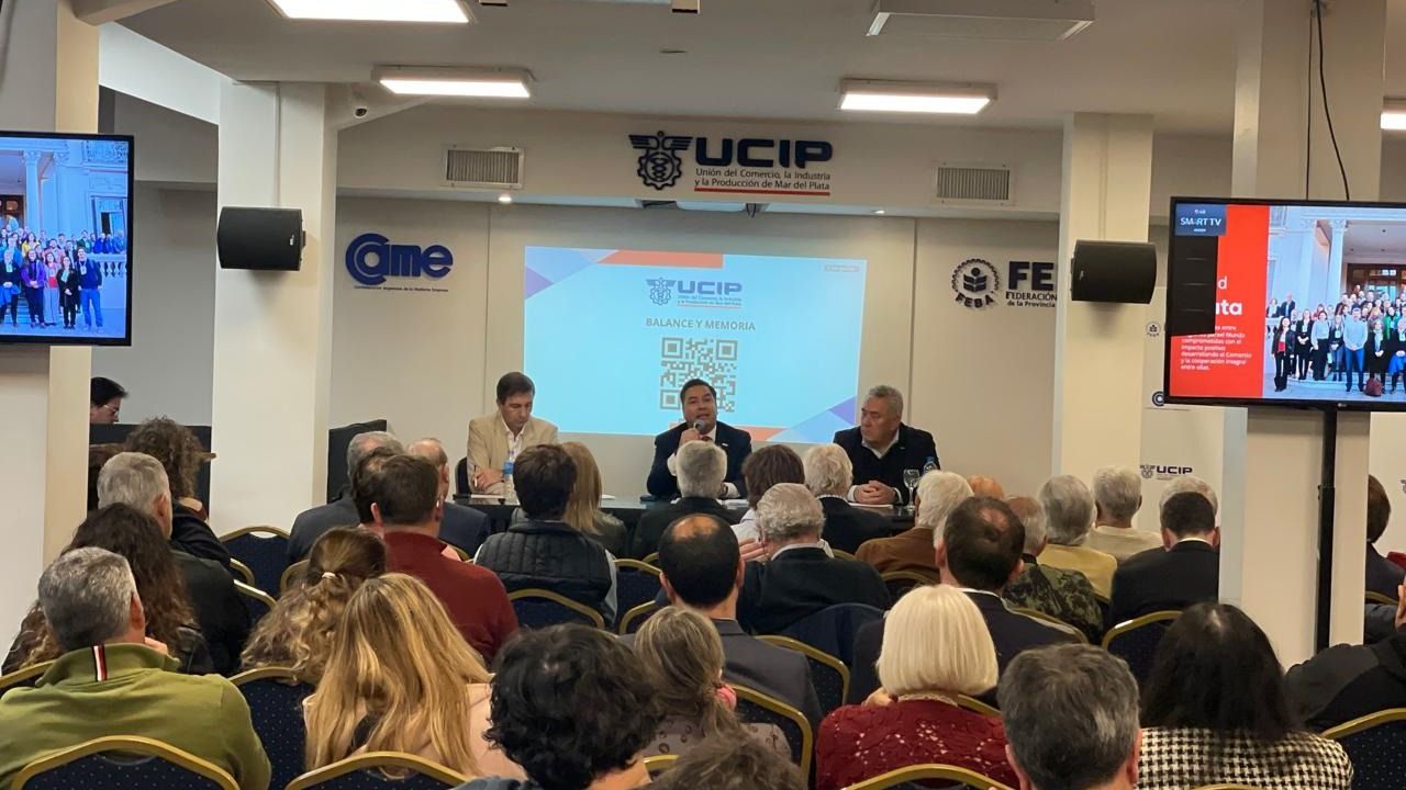 "Cada peso retenido a un sector que aporta cerca de 800 millones de dólares anuales a la economía representa menos capital para las empresas", sostuvo acerca de la pesca.