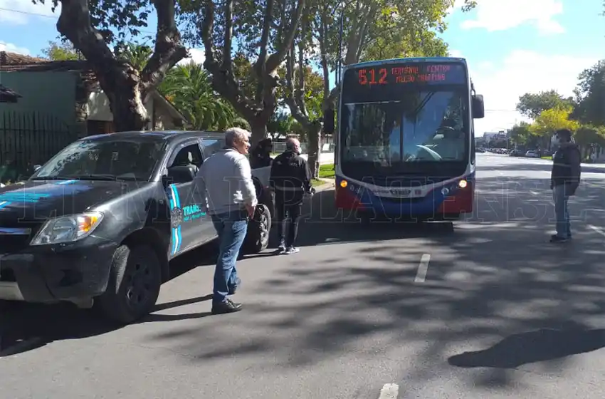 Operativo en colectivos: más de la mitad de las personas circulan sin permiso