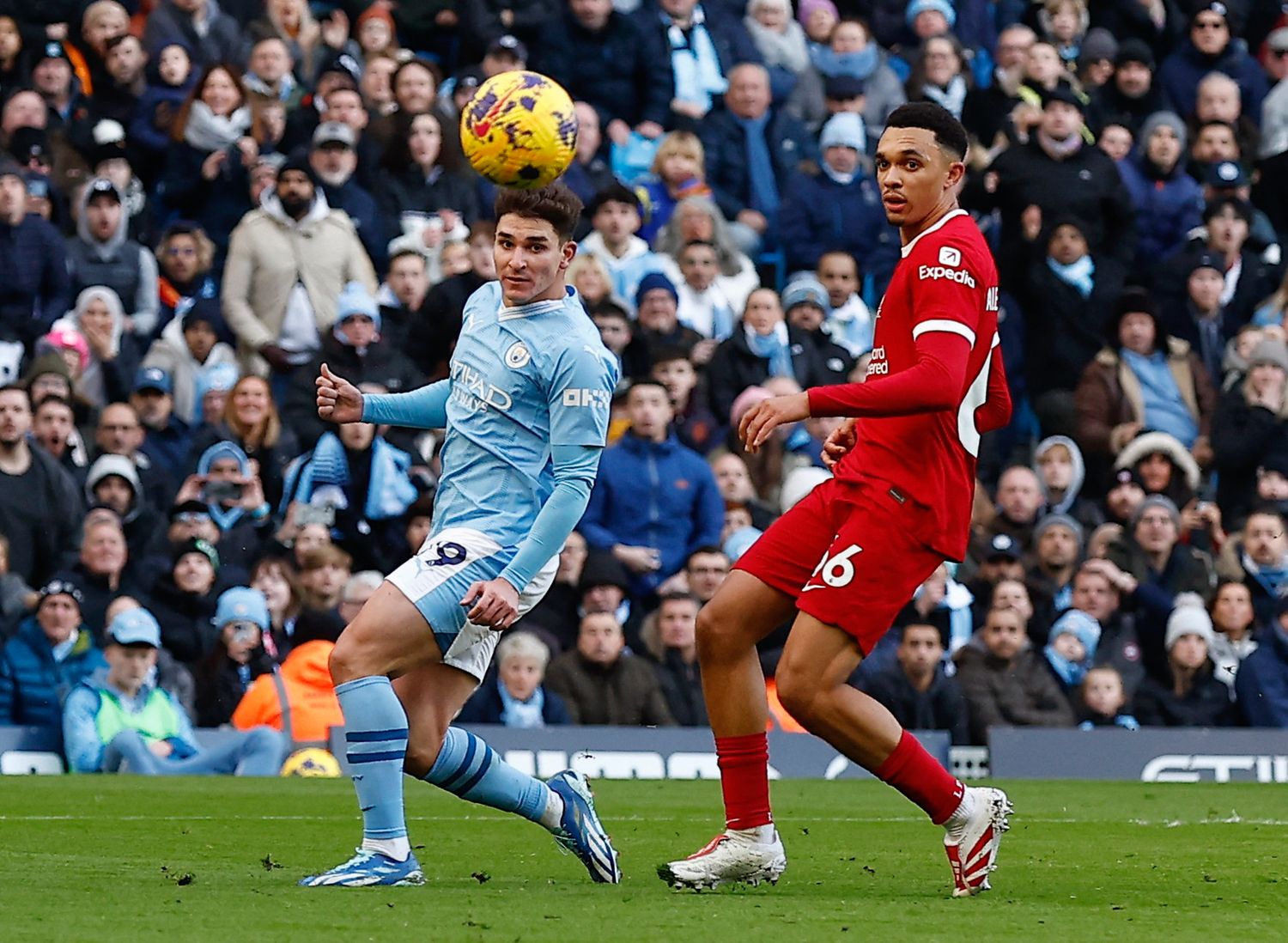 Álvarez y Alexander-Arnold, protagonistas del empate.