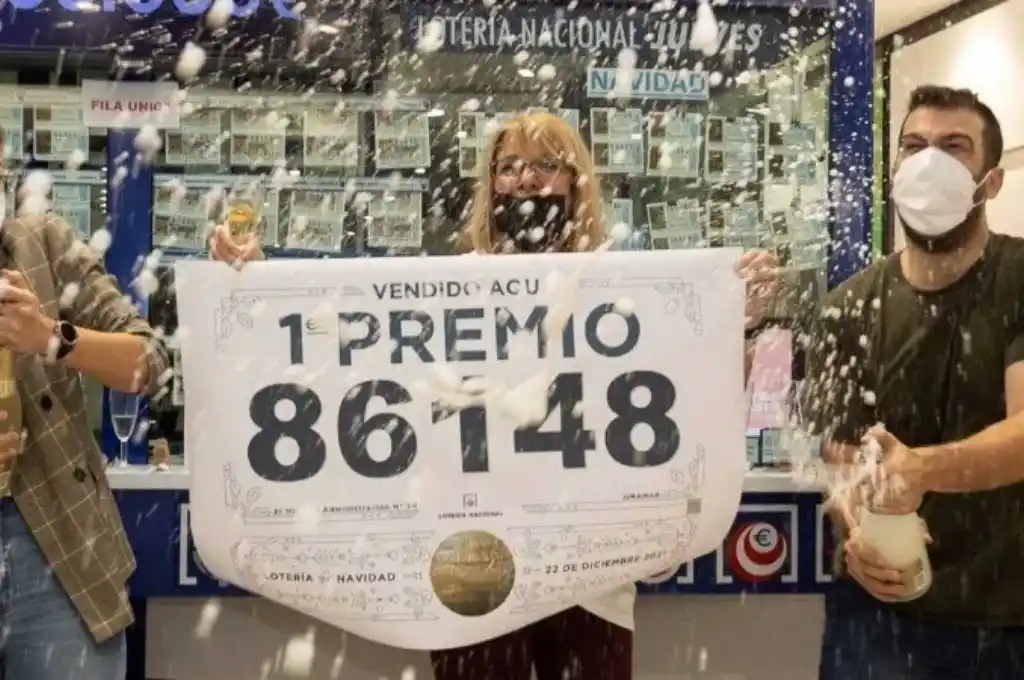 Se quedó sin trabajo y 24 horas después ganó el Gordo de Navidad