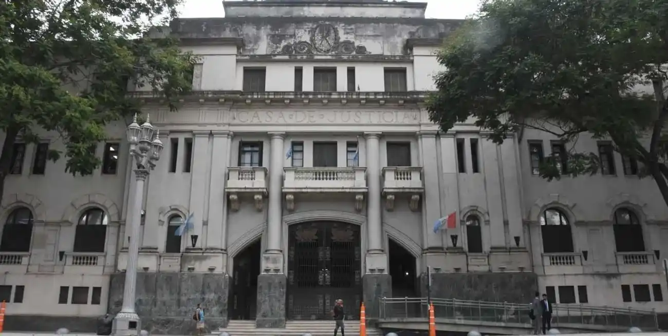 Tribunales de Santa Fe. Foto: Luis Cetraro