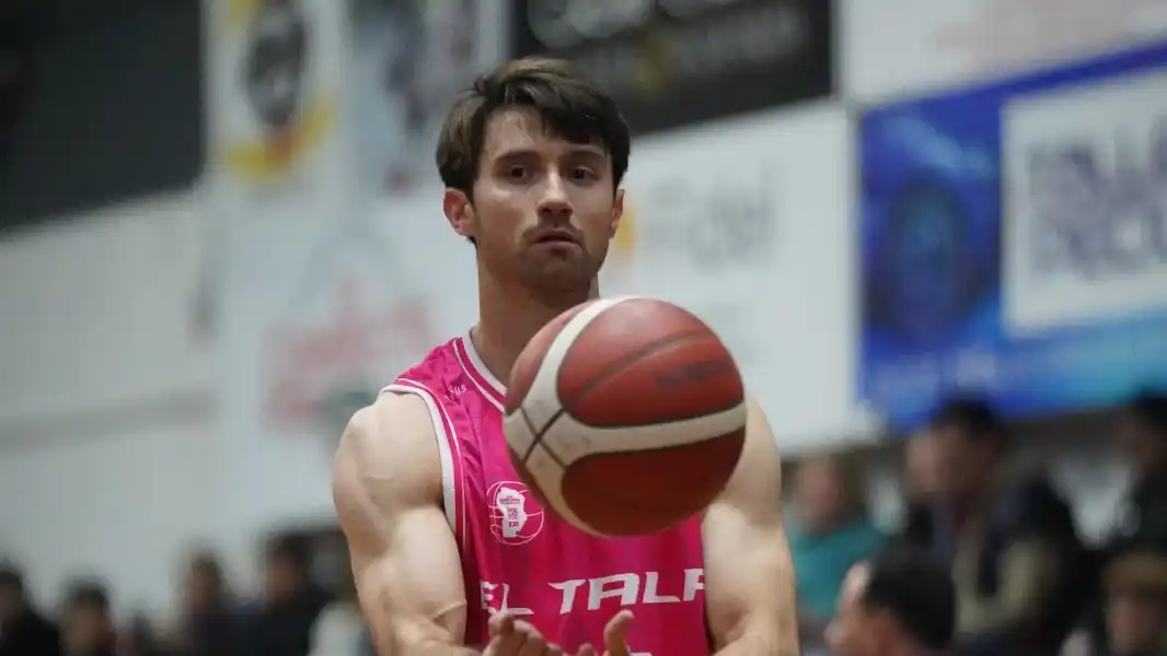 El Tala enfrenta a Poeta Lugones como visitante