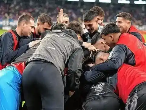 Central Córdoba lo ganó de local en el final por 2 a 1 ante Defensa y Justicia.Foto:Prensa Central Cba.