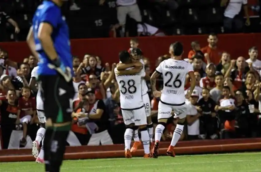 Un Newell’s distinto derrotó con superioridad a San Martín de San Juan