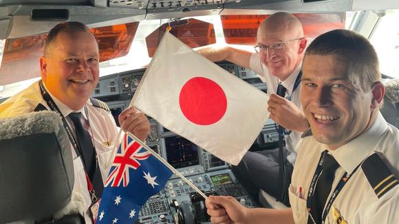 Qantas restarts flights between Melbourne and Tokyo