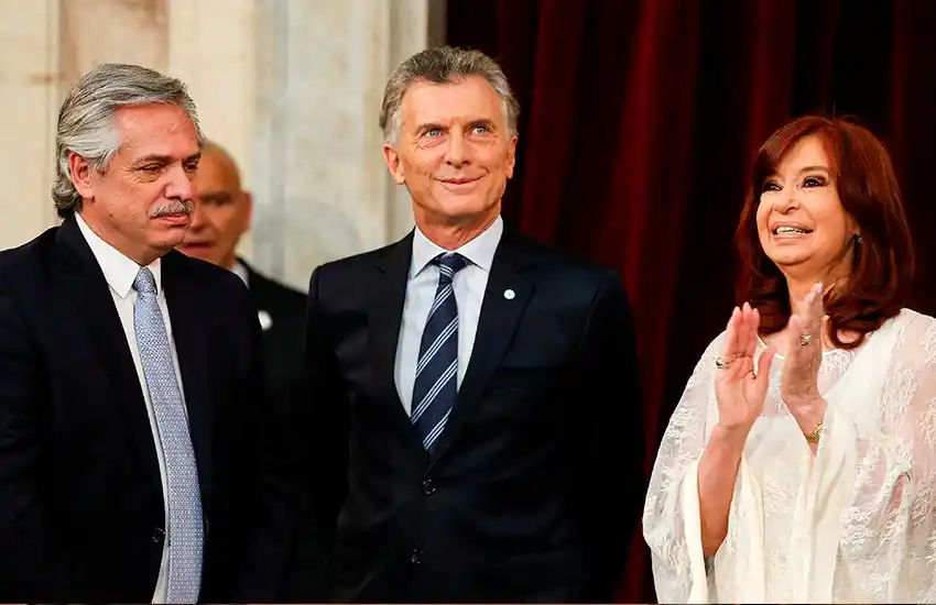 Según una encuesta, «8 de cada 10 argentinos tienen una mirada negativa del futuro del país”