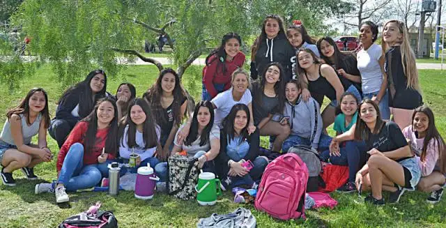¡Feliz Primavera! ¡Feliz Día del Estudiante!
