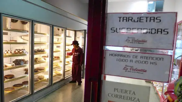 Las ventas de shoppings y supermercados subieron