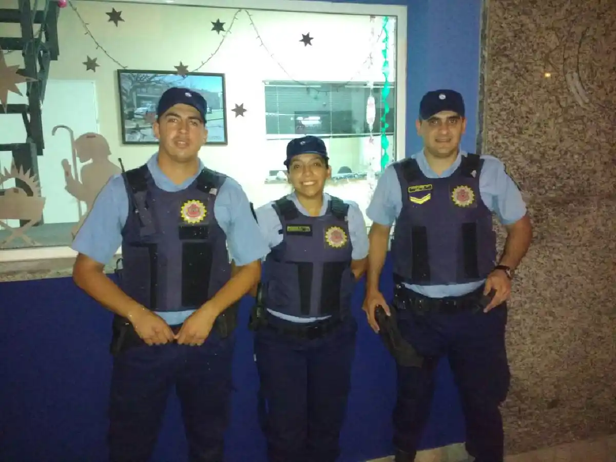 Los héroes que salvaron a un bebé que se ahogó con leche en nuestra ciudad 