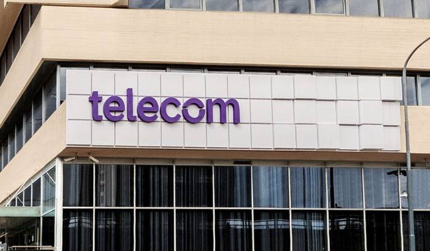 Telecom prevé sumar 120 perfiles digitales por mes  en lo que queda de 2022