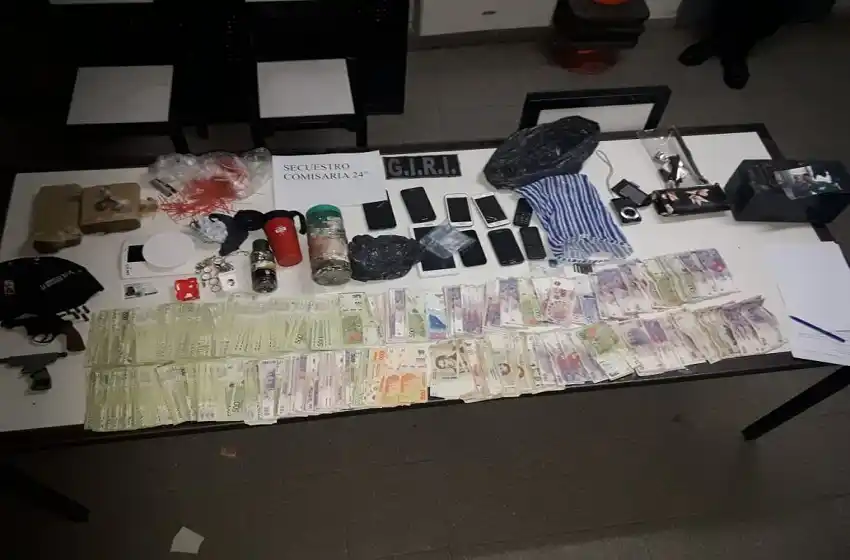 Cuatro detenidos tras varios allanamientos en Baigorria