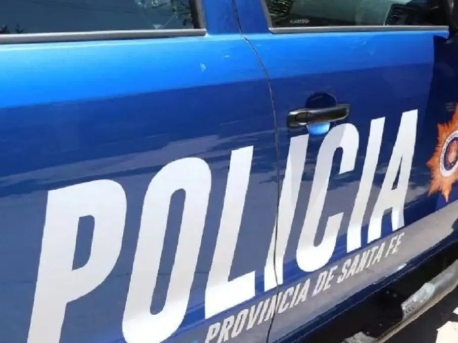 La policía resguardó el lugar mientras personal de emergencias asistía a las víctimas. Foto: Archivo