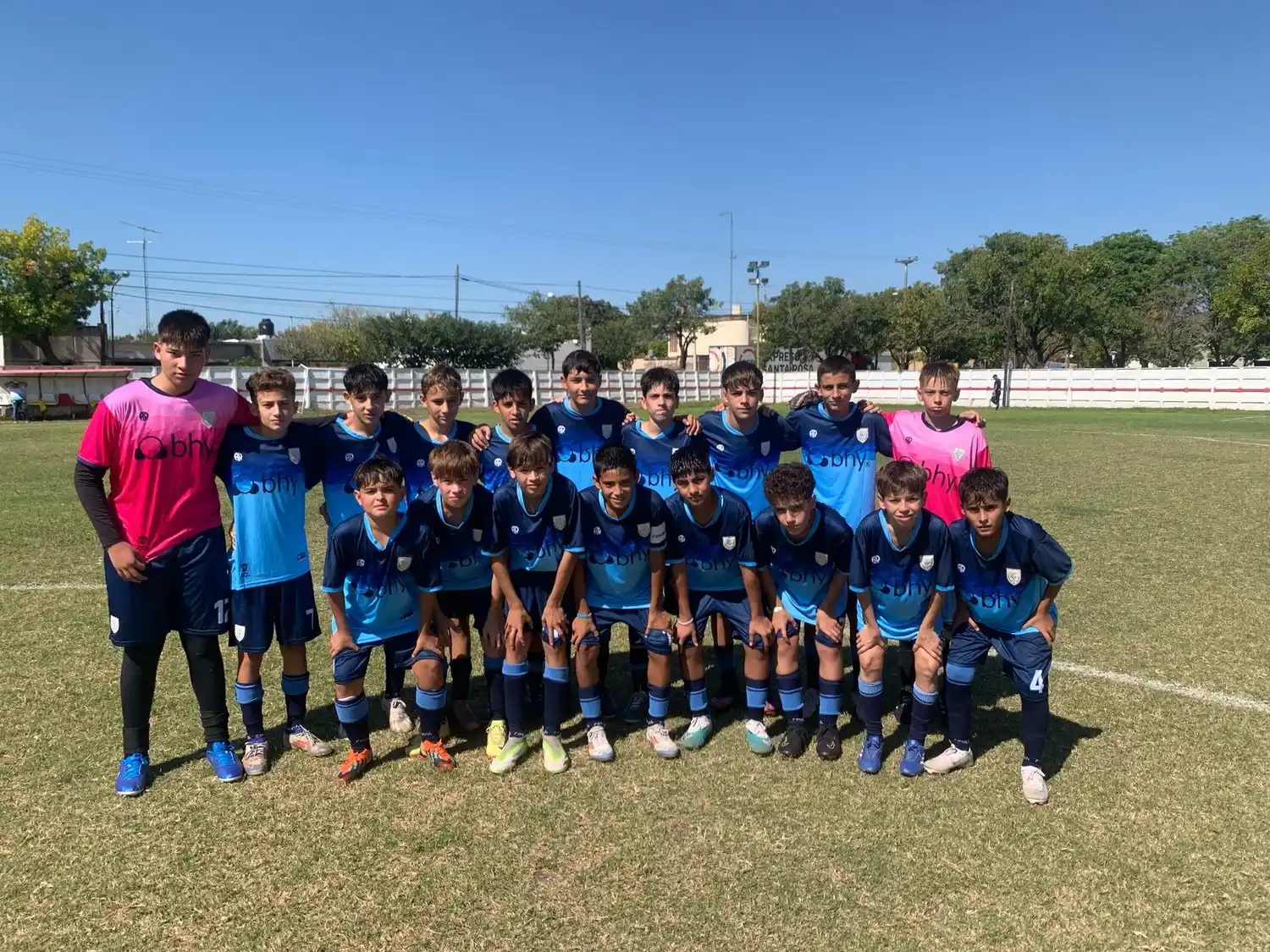 La Crema se mide con la BH .Foto:Prensa AR