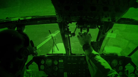 Columbia Británica contrata a Coulson Aviation para combatir incendios forestales con operaciones aéreas nocturnas