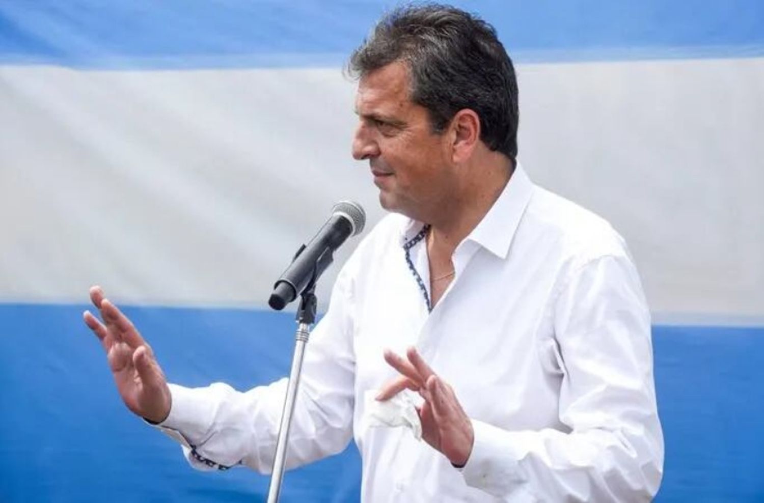 Votó Sergio Massa: "Empezamos una nueva etapa en la Argentina"