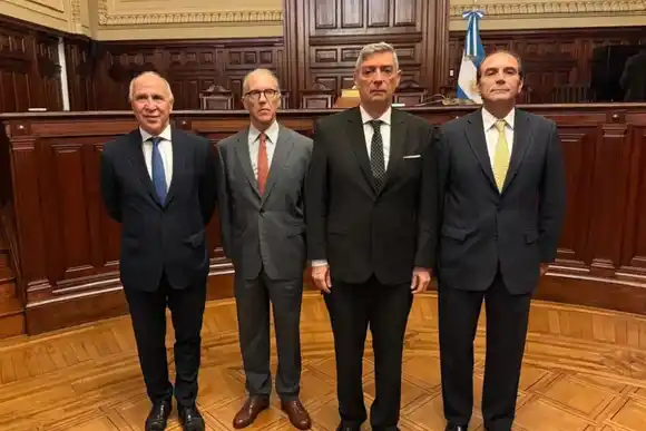 Manuel García-Mansilla juró como flamante juez de la Corte Suprema de Justicia