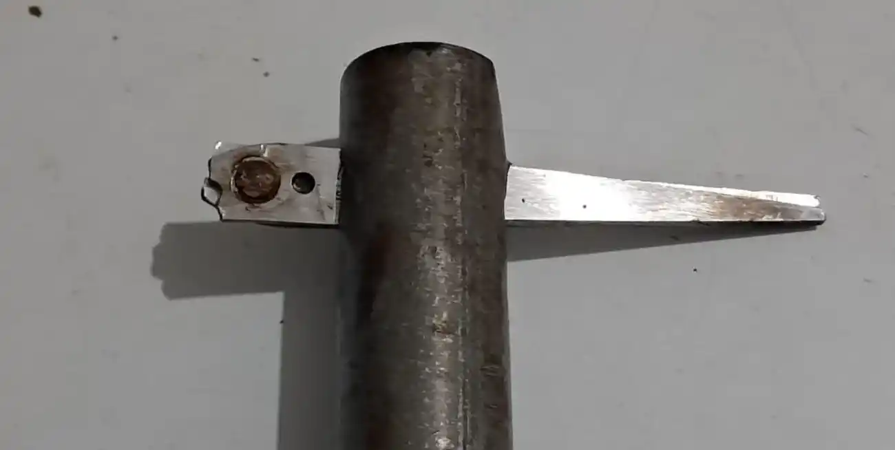 Tres jóvenes, dos de ellos menores, fueron atrapados tras intentar robar una moto con una “llave Yuga”