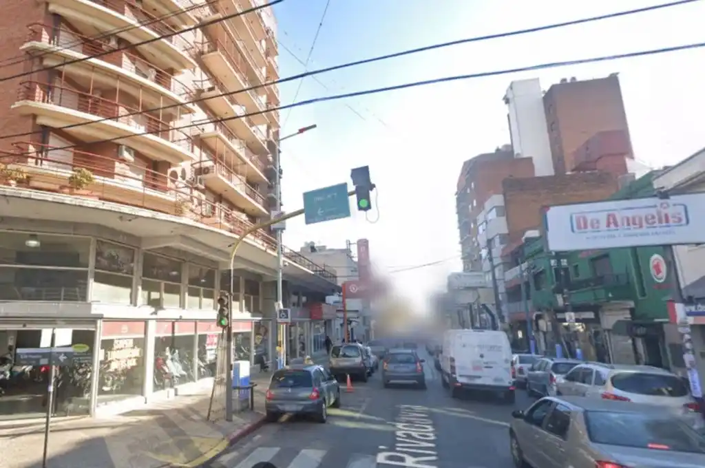 Buenos Aires: una joven de 20 años murió tras caer del quinto piso de un edificio en Morón