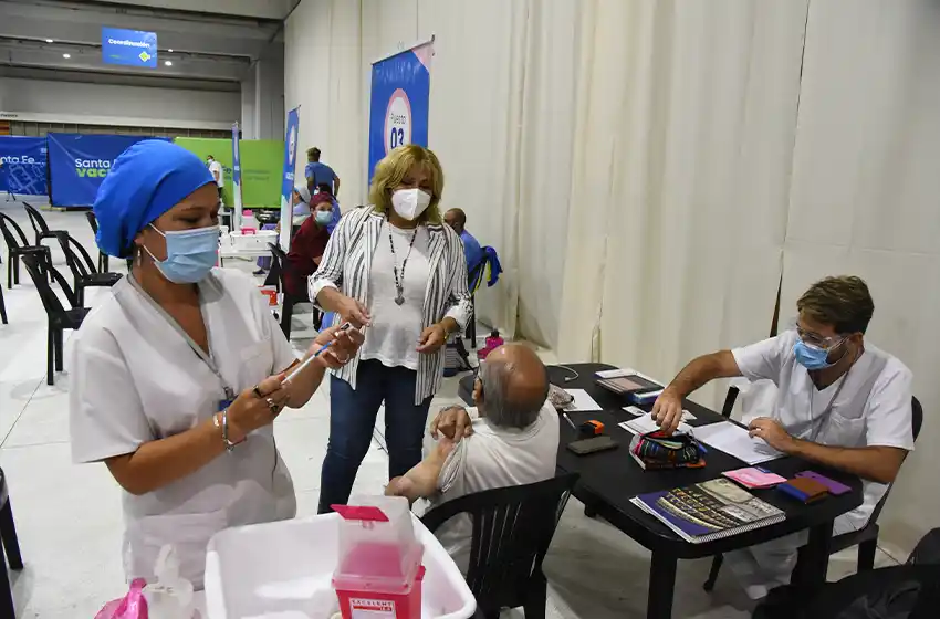 Comienza la vacunación con dosis bivalente contra Covid en la provincia