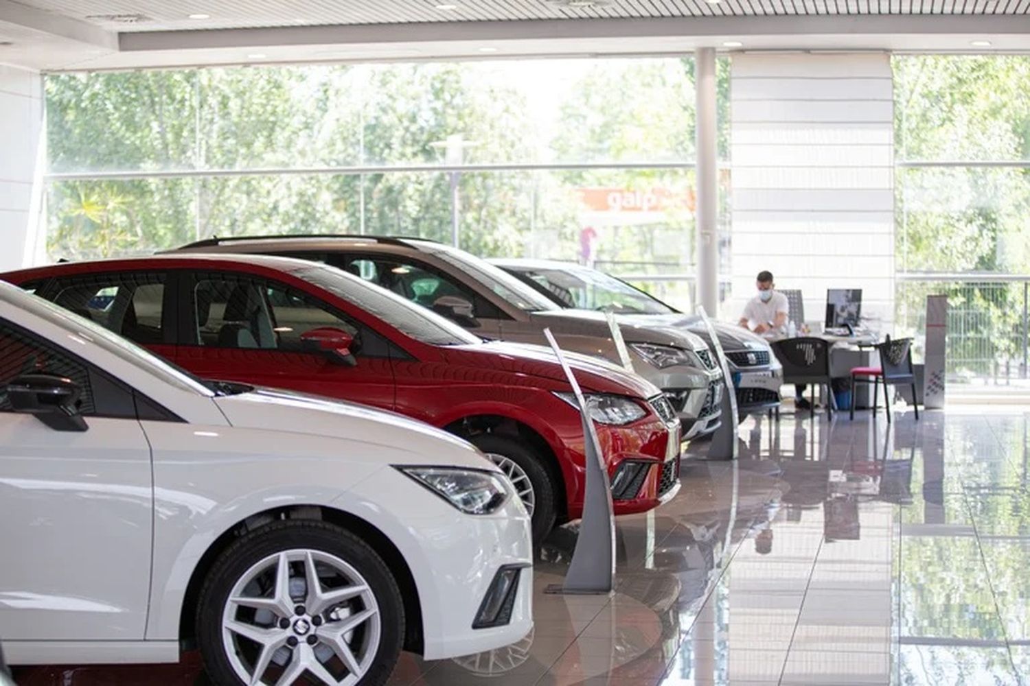 Desde este lunes en Argentina patentar un auto es un 30% más caro