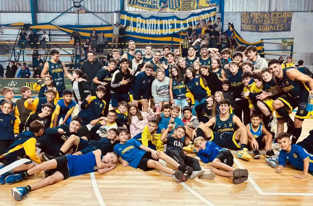 La Fiebre ganó en casa y estiró la serie a un cuarto partido que será este viernes nuevamente en Venado Tuerto. Foto: Prensa Centenario