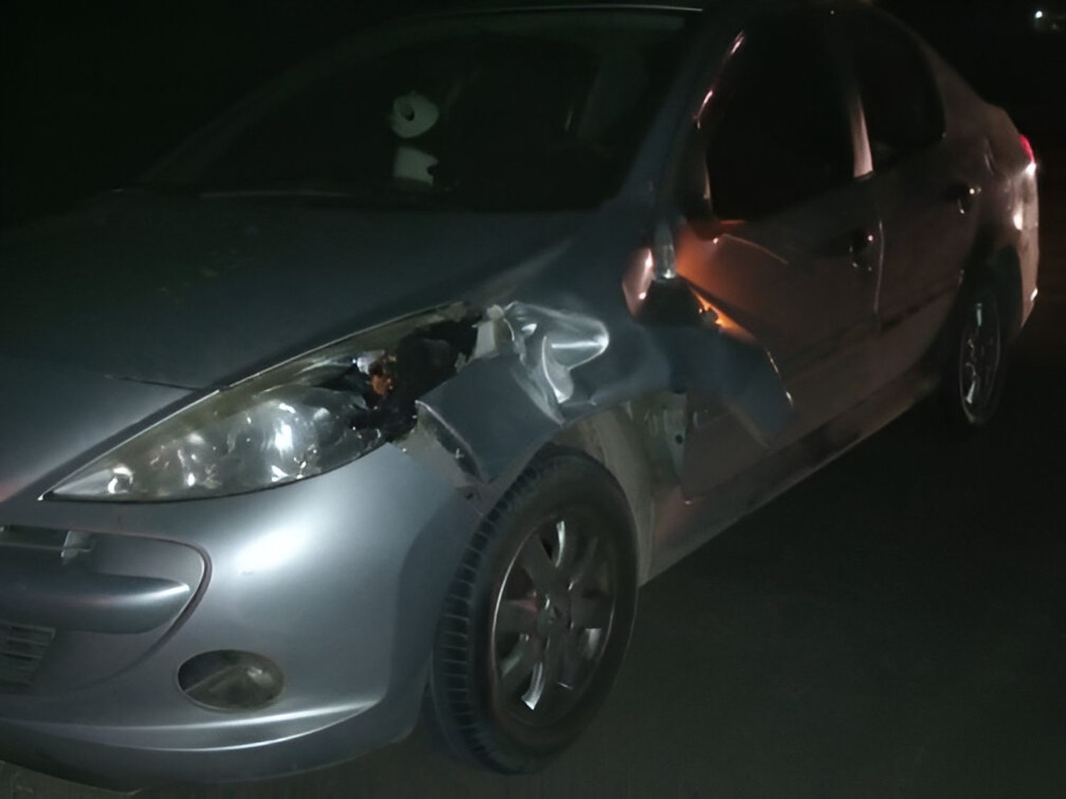 Ruta 9: murió un hombre tras ser embestido por un auto y arrollado por otro