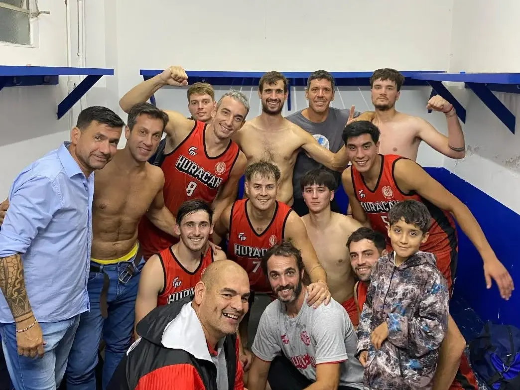 Huracán le ganó el clásico a Rivadavia por la Liga AMB