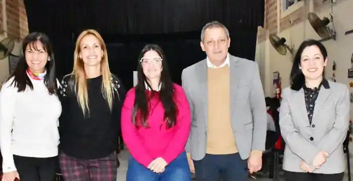 Comenzó el curso de formación para  el cuidado de niños y niñas