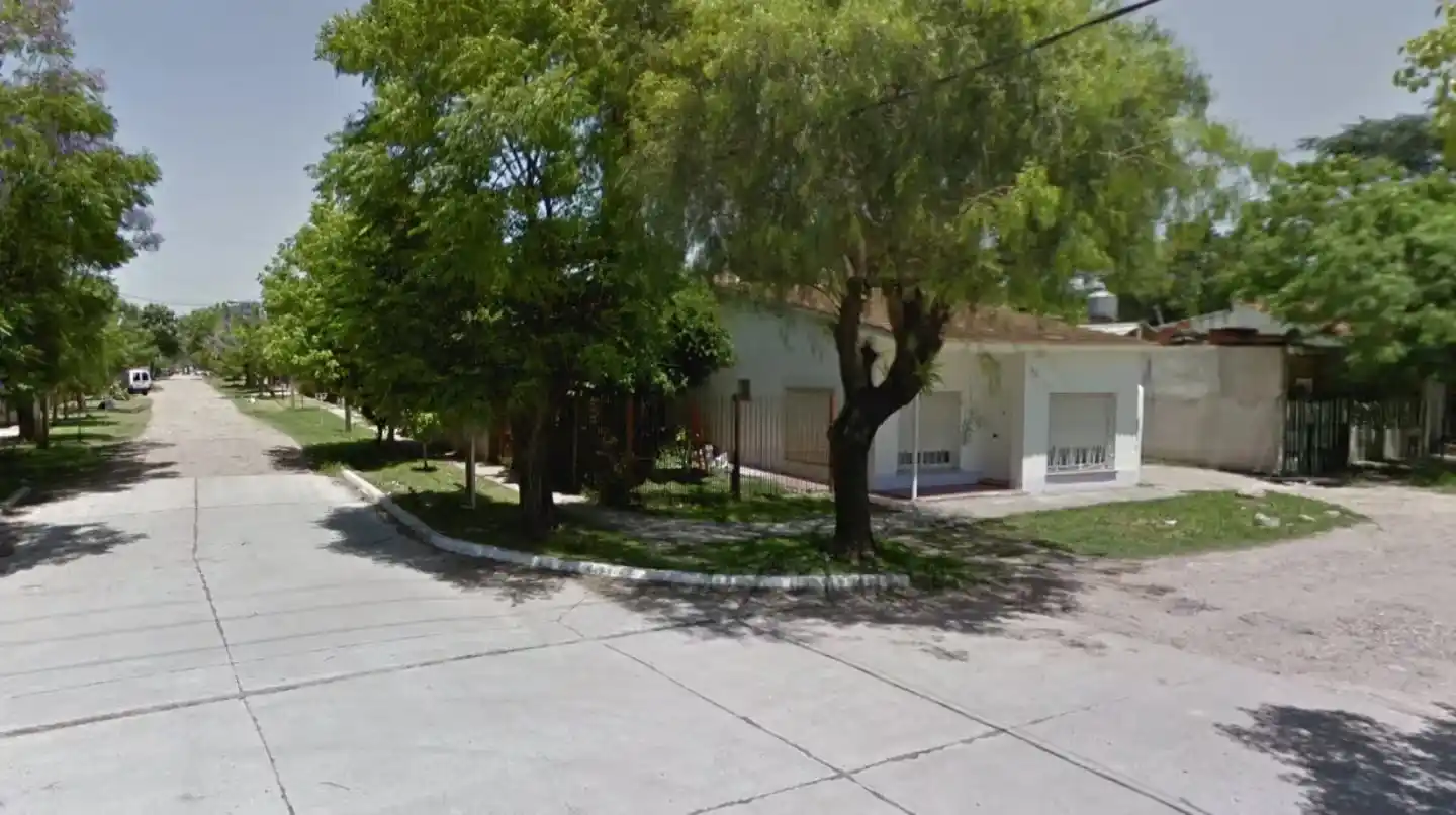 El hombre convivió con el cuerpo durante tres días. (Foto: Google Street View)