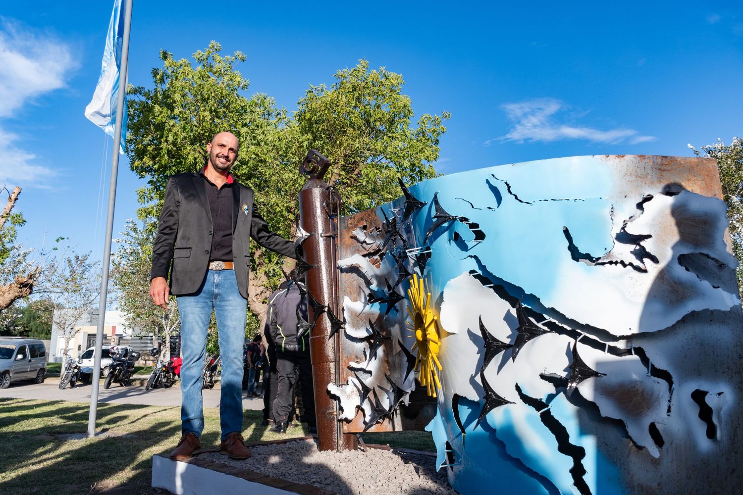 Malvinas: Arias emocionó con su homenaje en Cascallares
