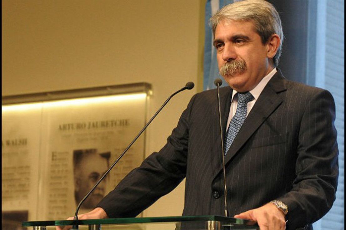 Elecciones 2015: Aníbal Fernández recibe a gremio de la televisión