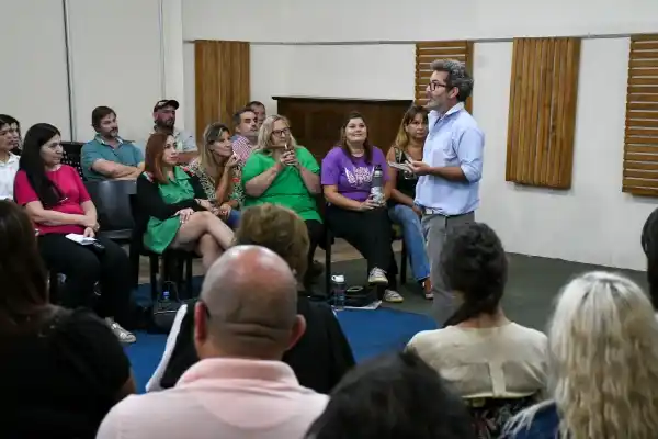 Avanza el espacio para capacitación de líderes municipales en una construcción colectiva