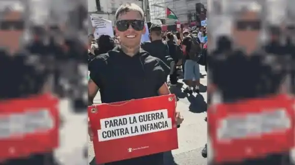 L-Gante sorprendió a todos en Madrid y se sumó a una marcha por Palestina: qué dijeron en redes sociales