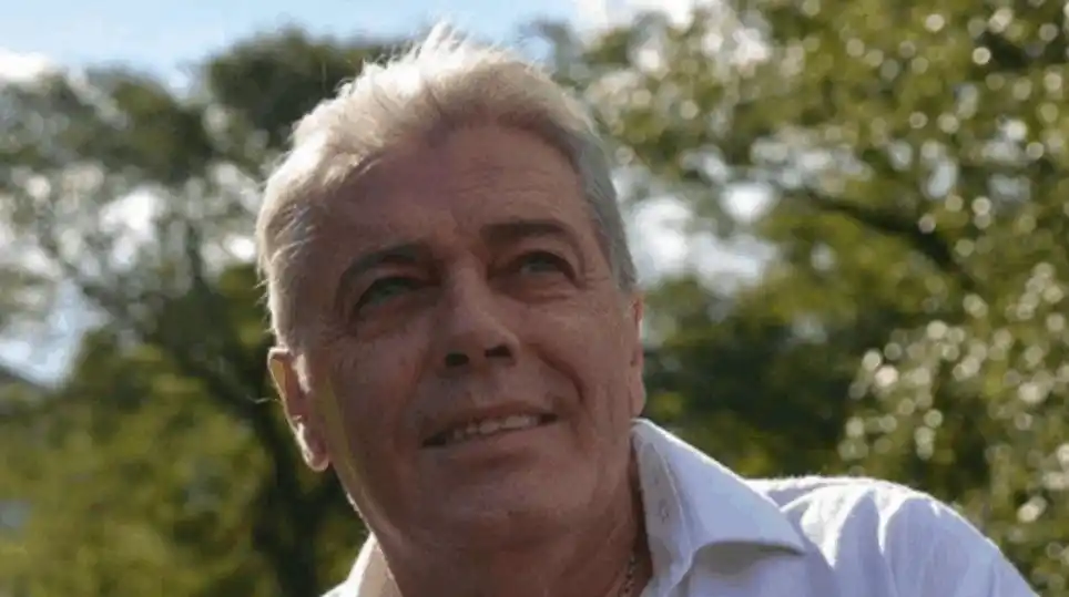 Dos asesinatos, un suicidio y una amenaza: el trágico pasado en la vida de Silvestre