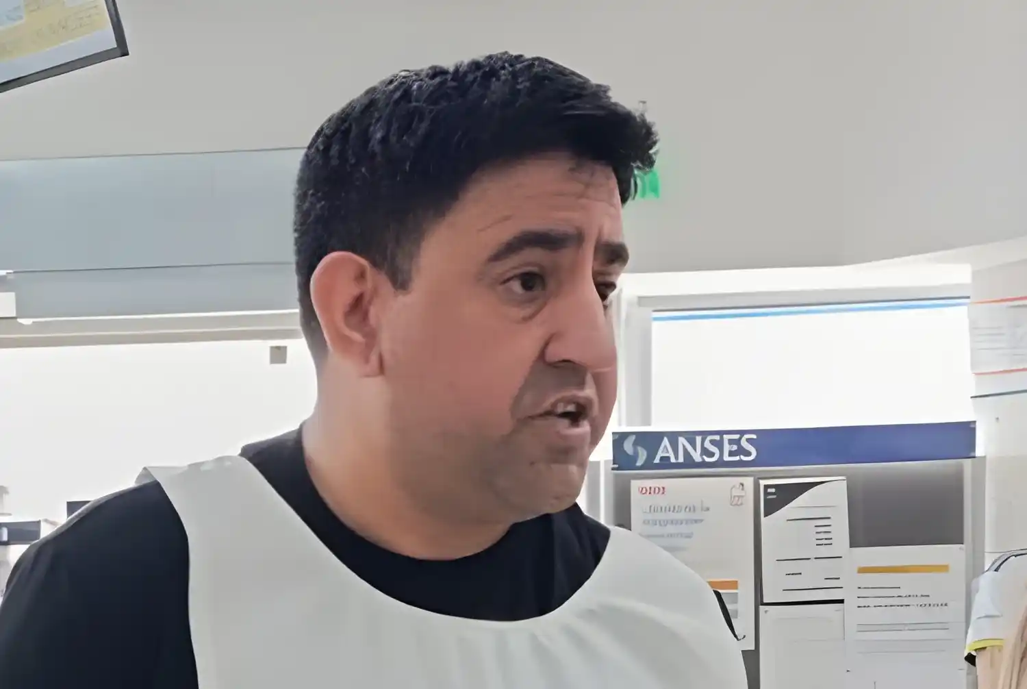Alejandro Ansaloni renueva como secretario general de Suteba San Pedro.