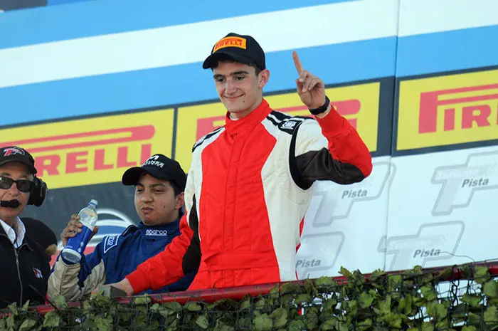 Debut y victoria