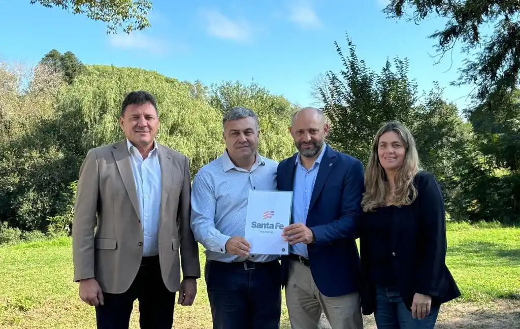 Turismo: Provincia invierte más de $520 millones en ocho localidades santafesinas