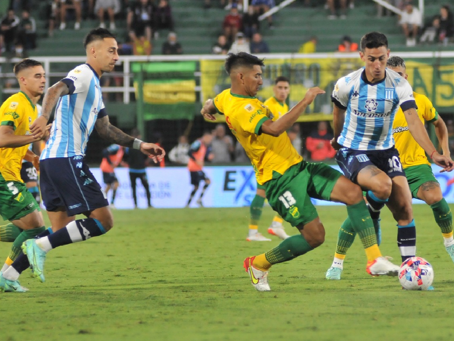 Racing dejó escapar la victoria