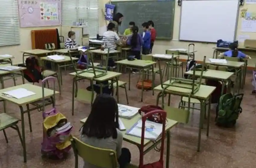 En Rosario, las clases iniciaron solamente en 12 escuelas privadas