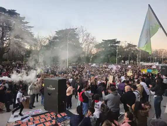 Sin tintes partidarios, se realizó una multitudinaria marcha en pedido de justicia por Milagros