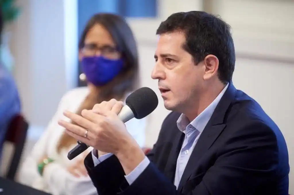 Advierten que si no se frena la segunda ola puede generarse “una cepa Buenos Aires”