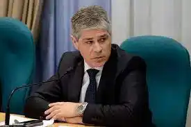 Para el presidente de YPF "no hay nada definido y no están confirmados ningún aumento de naftas"